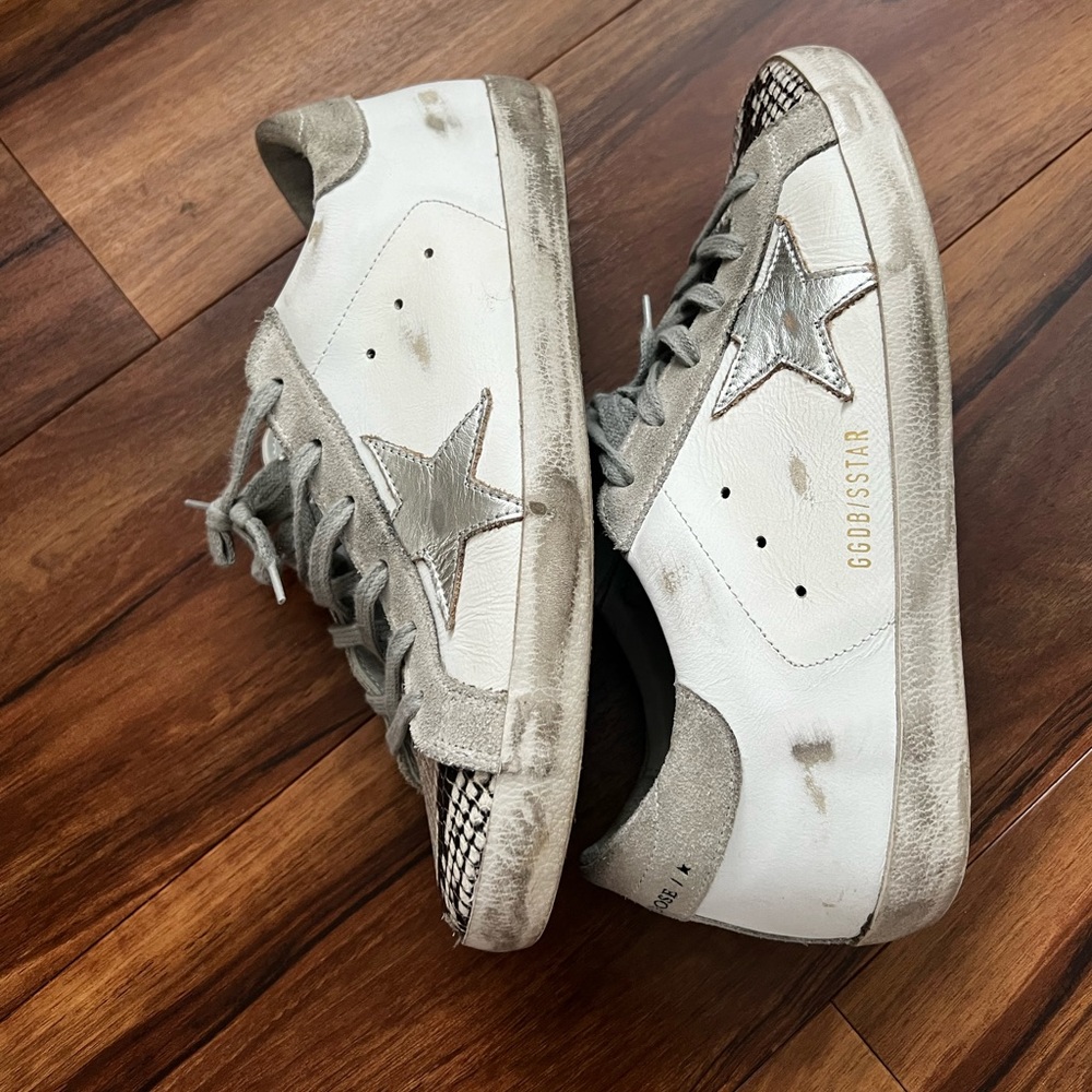Golden Goose Superstars